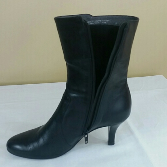 Vigotti black leather high heel boots - Picture 8 of 8